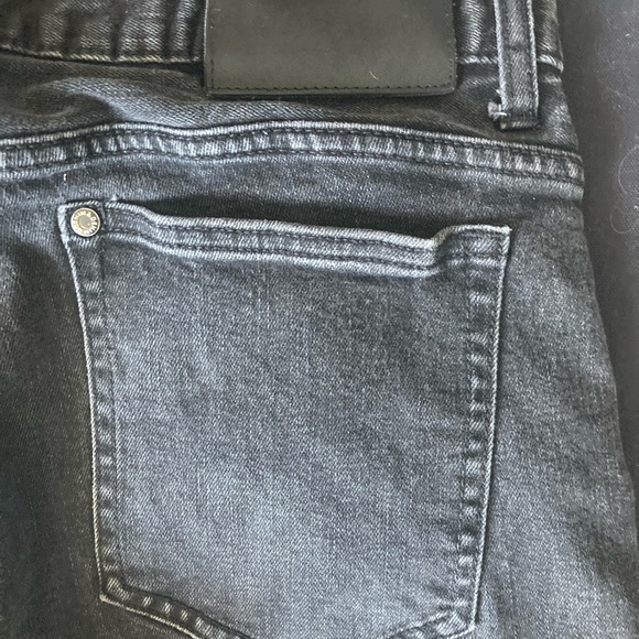 H&M black jeans. - Picture 4 of 6